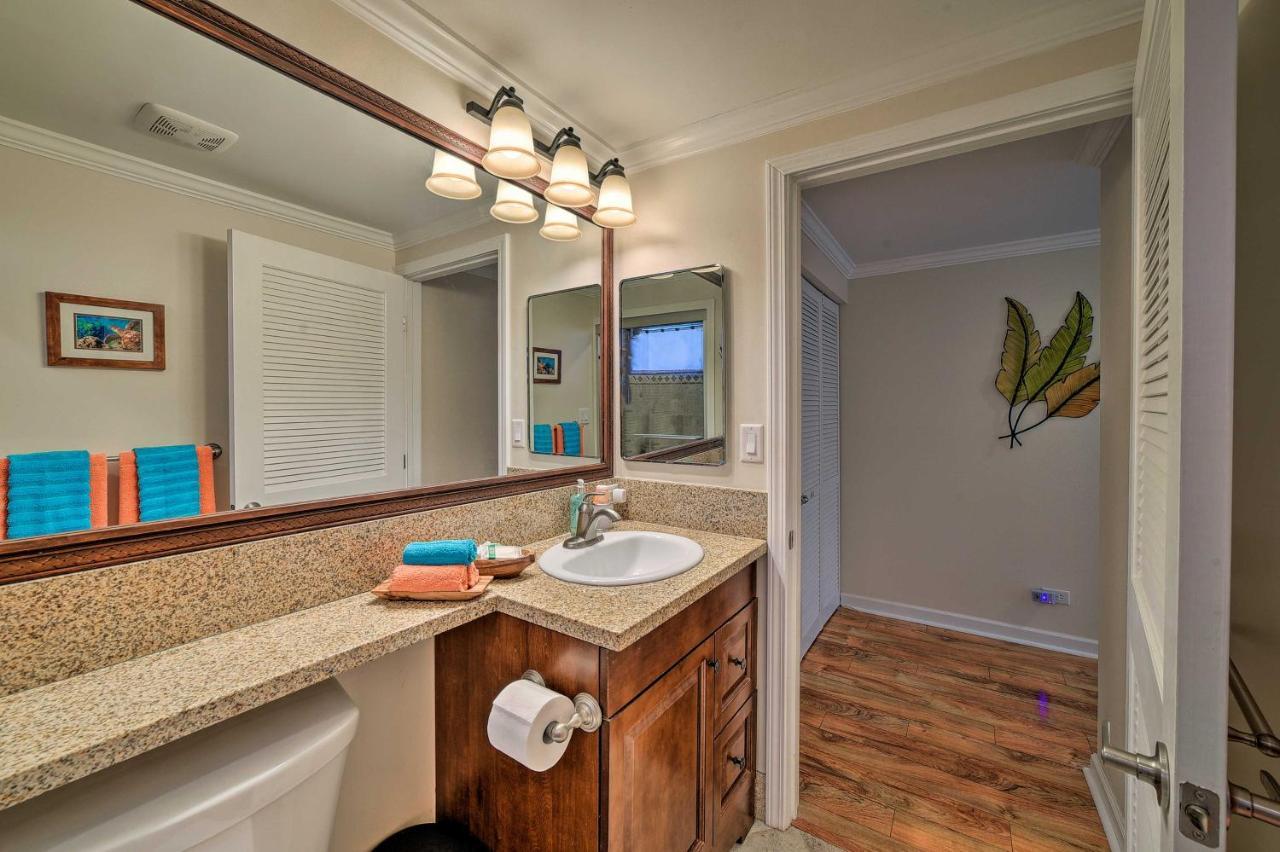 Downtown Air Conditioned Condo Walk To Beaches Кайлуа Кона Екстериор снимка